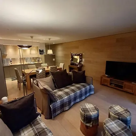 شقة Comfortable Near The Station With Parking لاكس