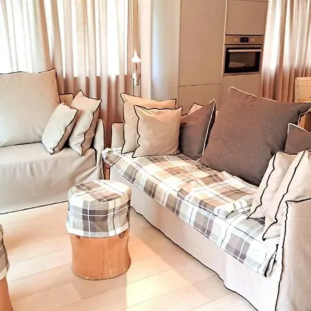 Comfortable Near The Station With Parking