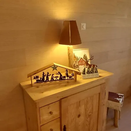 דירה Comfortable Near The Station With Parking *