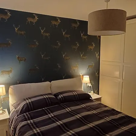 Comfortable Near The Station With Parking לאקס