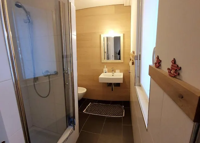 Appartamento Comfortable Near The Station With Parking Laax
